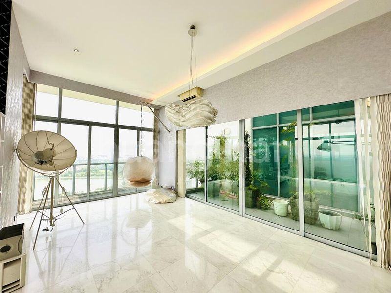 4 Bed Condo for Sale in  Southbank - Image 11